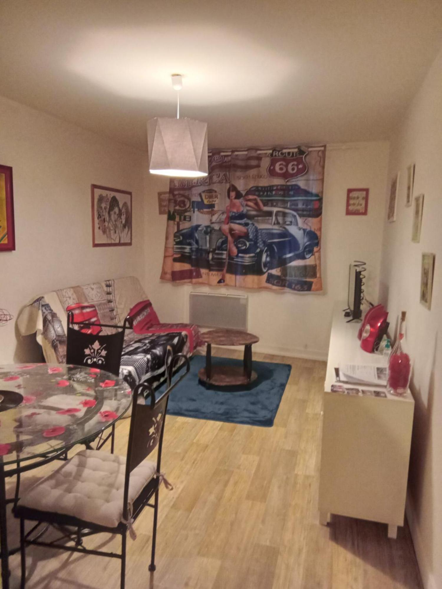 Appartement Le Labyrinthe Du Peintre Bransat Exterior foto